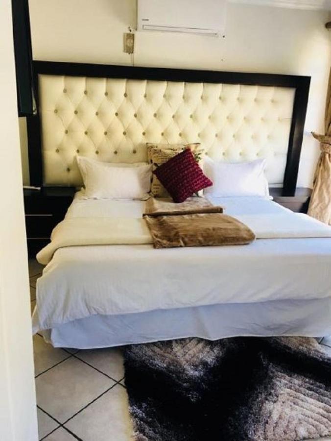 130 Market Bed And Breakfastヨハネスブルグ エクステリア 写真